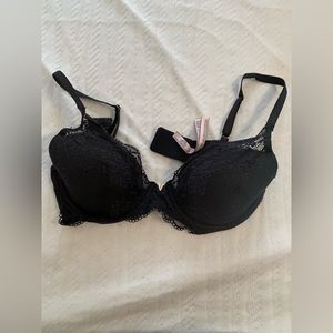 Victoria’s Secret bra